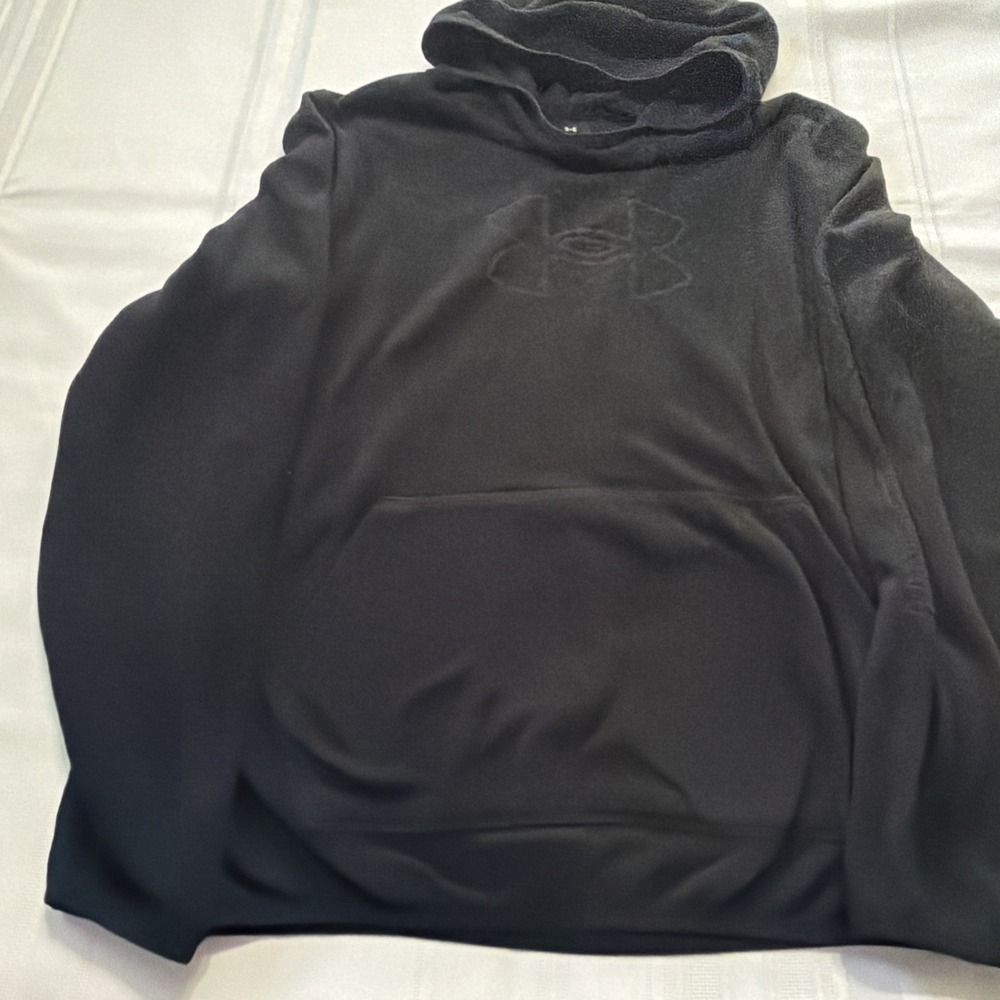 Under Armour Youth XL Black Fleece Pullover Hoodie Logo Sweatshirt
